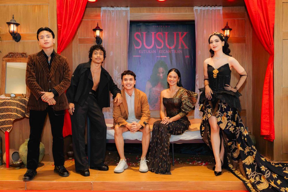 alasan film susuk: kutukan kecantikan wajib ditonton © berbagai sumber