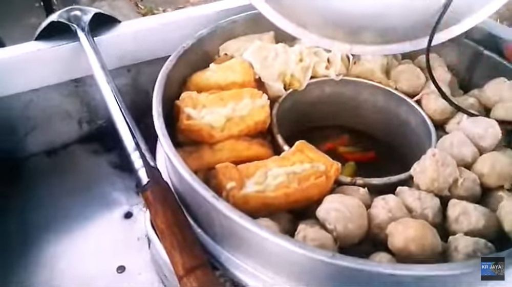 Trik mengatasi kuah bakso yang rasanya terlalu asam, ampuh dan praktis pakai 1 bahan dapur