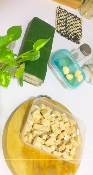 Tak perlu dikukus dan ditambah garam, ini trik mudah menyimpan tempe agar tidak busuk sampai 1 minggu
