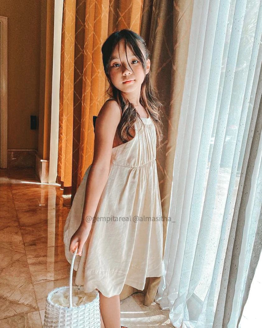 momen seleb hadir di pernikahan Gritte Agatha © 2023 brilio.net momen seleb hadir di pernikahan Gritte Agatha © 2023 brilio.net