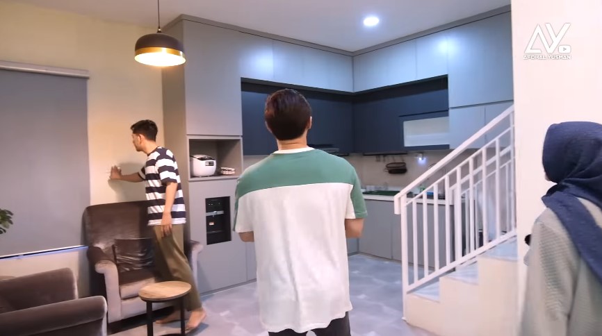 rumah Nabila LIDA dan Ilyas Bachtiar © YouTube rumah Nabila LIDA dan Ilyas Bachtiar © YouTube