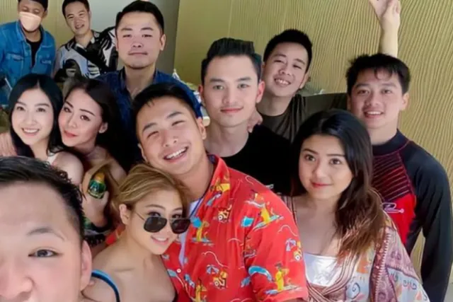 Momen artis liburan bareng keluarga pacar © 2023 brilio.net