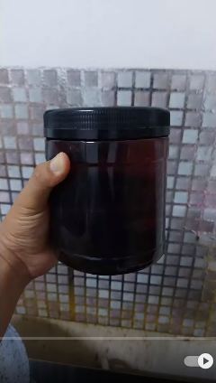 Bukan pakai air atau bawang bombai, ini cara jitu jernihkan minyak goreng kotor pakai 1 bahan dapur