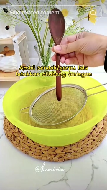 Tak cuma untuk menggantung di dinding, fungsi terselubung pengait saringan ini bermanfaat buat masak