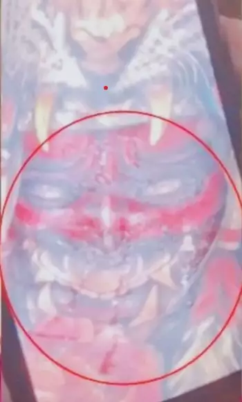 makna tato topeng Jepang Rendy Kjaernett © 2023 brilio.net makna tato topeng Jepang Rendy Kjaernett © 2023 brilio.net