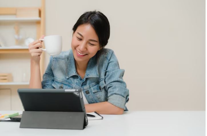 Kata-kata bijak menikmati hidup, bikin hari terasa makin bahagia © 2023 brilio.net