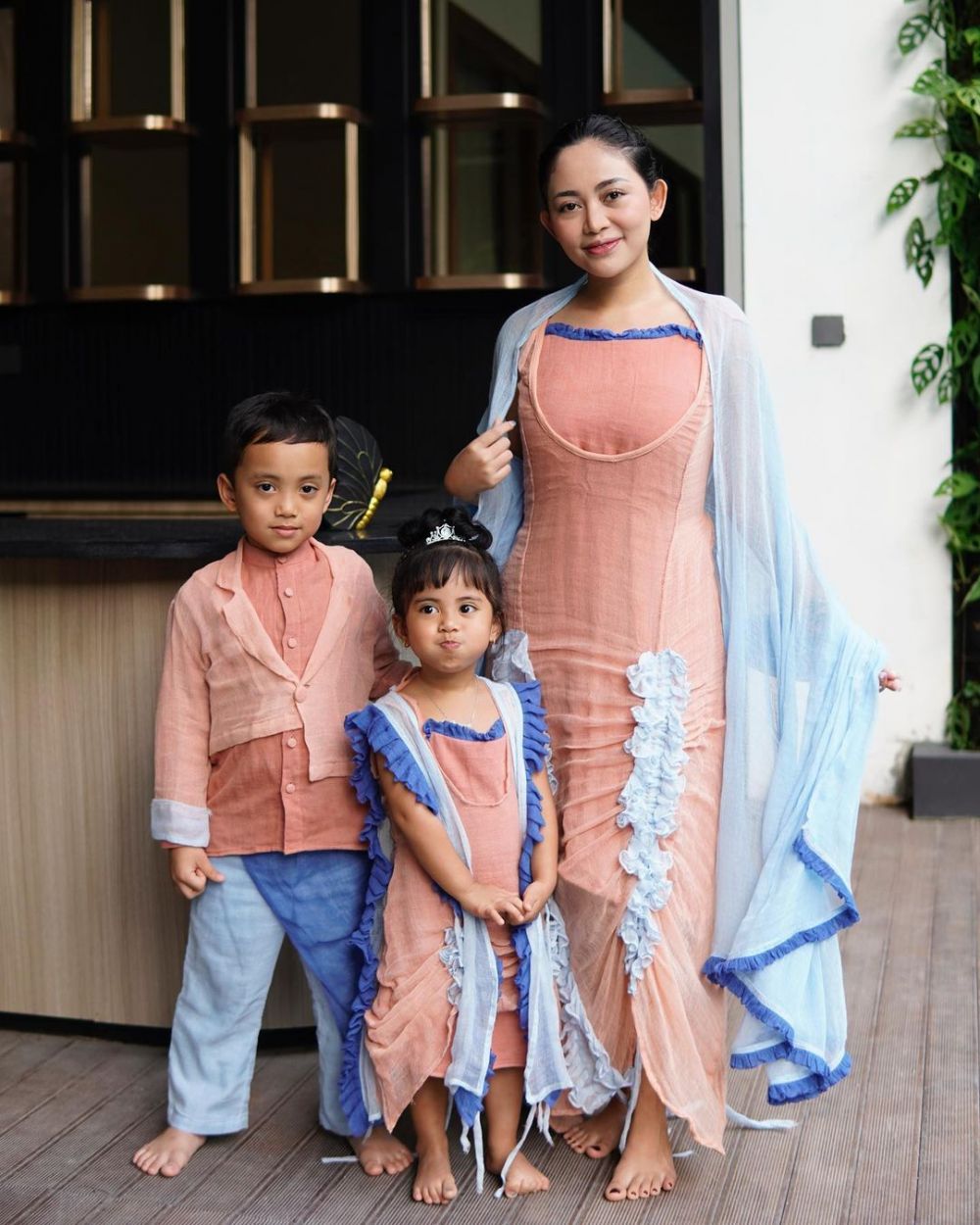 bocah imut dulu jualan jamu kini sukses jadi selebgram © berbagai sumber bocah imut dulu jualan jamu kini sukses jadi selebgram © berbagai sumber