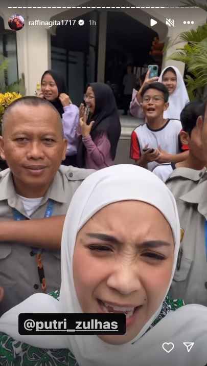 Nagita Slavina dandan jadi anak MTS © 2023 brilio.net