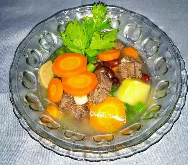 15 Resep sop daging kambing kuah bening, segar, sedap, dan nendang di lidah