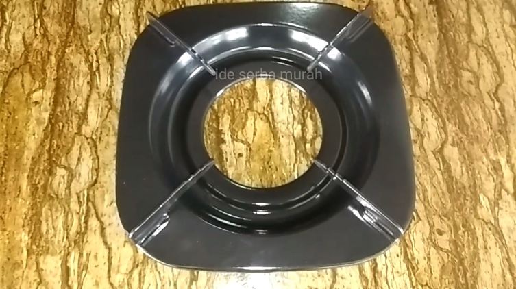 Modal 2 bahan sederhana, begini trik cepat melunturkan kerak di tungku kompor gas cuma dalam 5 menit