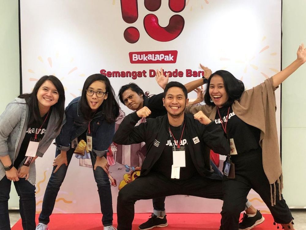 remaja imut dulu bintang FTV kini jadi pegawai kantoran © berbagai sumber remaja imut dulu bintang FTV kini jadi pegawai kantoran © berbagai sumber