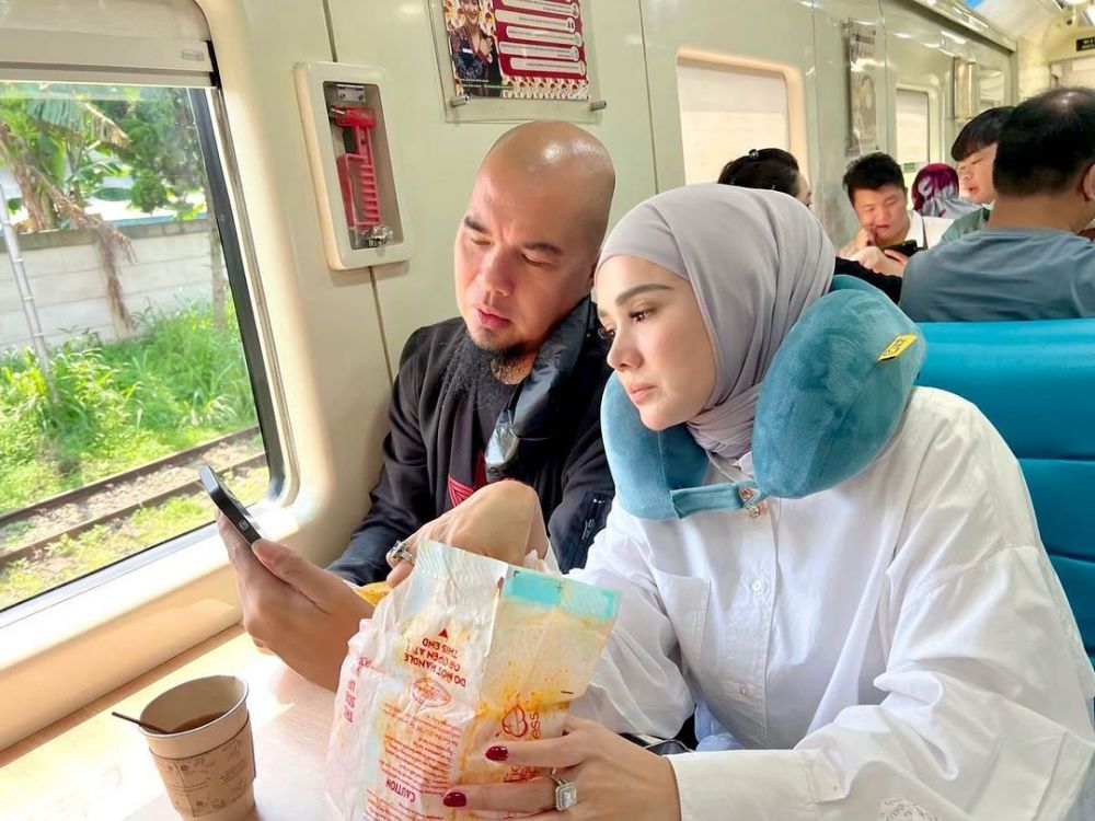 Potret kebucinan Ahmad Dhani dengan Mulan Jameela © 2023 brilio.net