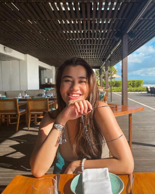 gaya Aaliyah Massaid mirip sang ibu © Instagram