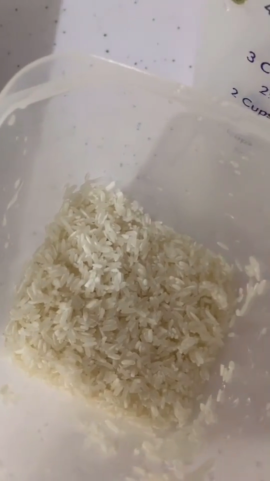 Trik menanak nasi pakai panci mi, tetap pulen dan tak lengket meski tanpa rice cooker