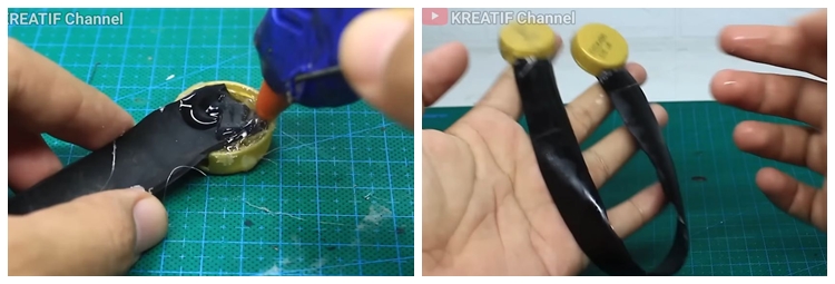 Aksi pria tunjukkan fungsi lain tutup botol plastik bekas ini kreatif abis, bikin nggak habis pikir