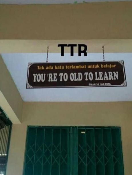 Potret kocak salah tulis bahasa Inggris di plang sekolah Berbagai sumber