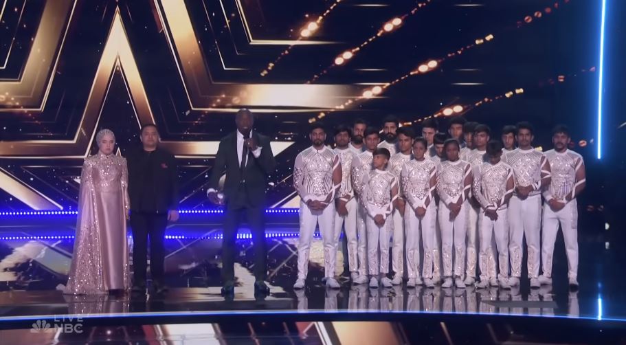 momen putri ariani lolos babak final © YouTube