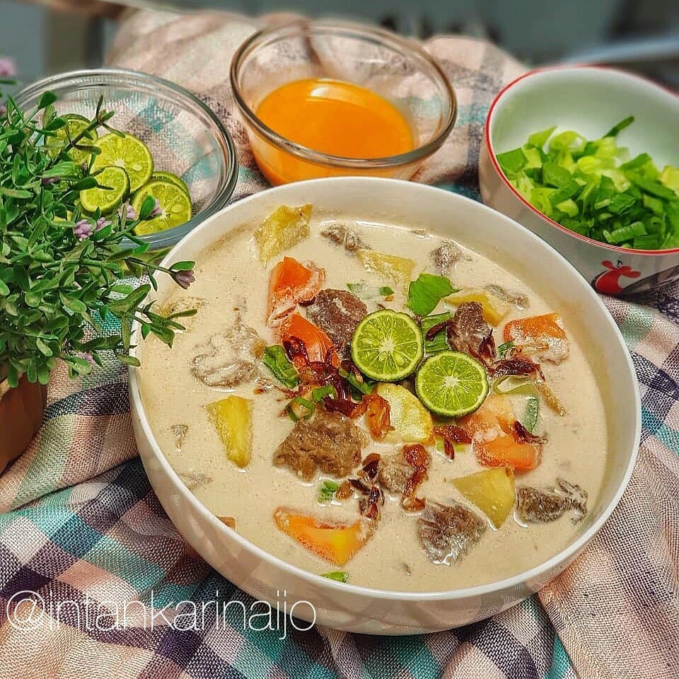 13 Resep soto daging sapi santan khas rumahan, empuk, gurih, dan bikin nagih