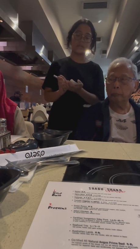 Cinta Kuya jadi waitress di Amerika © 2023 brilio.net