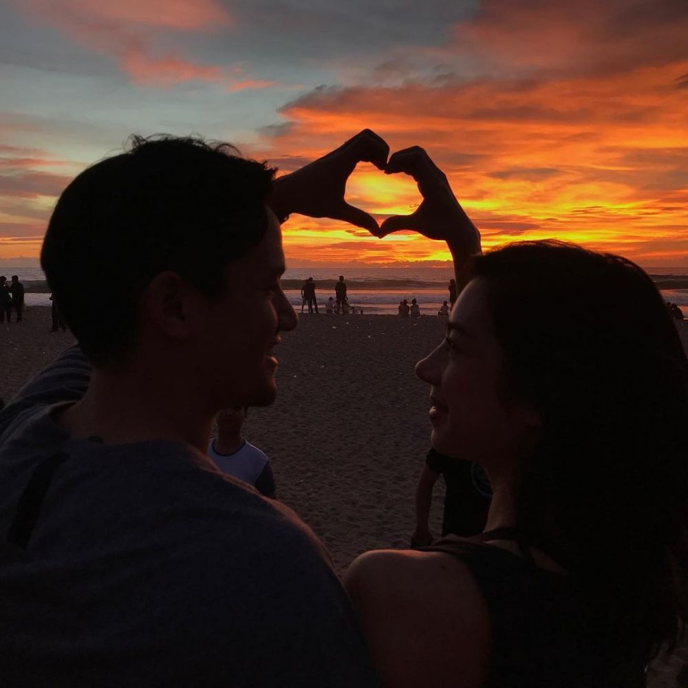 potret jennifer dan irfan bachdim dari pacaran hingga kini © berbagai sumber potret jennifer dan irfan bachdim dari pacaran hingga kini © berbagai sumber