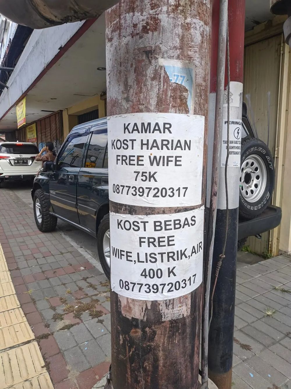 pengumuman tiang listrik © berbagai sumber