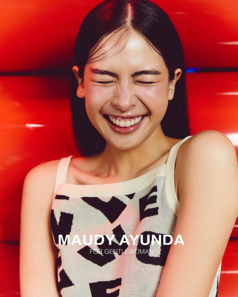 pesona Maudy Ayunda disebut mirip Jennie Blackpink © 2023 brilio.net pesona Maudy Ayunda disebut mirip Jennie Blackpink © 2023 brilio.net