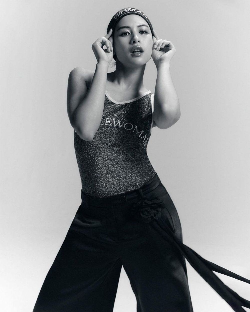 pesona Maudy Ayunda disebut mirip Jennie Blackpink © 2023 brilio.net pesona Maudy Ayunda disebut mirip Jennie Blackpink © 2023 brilio.net