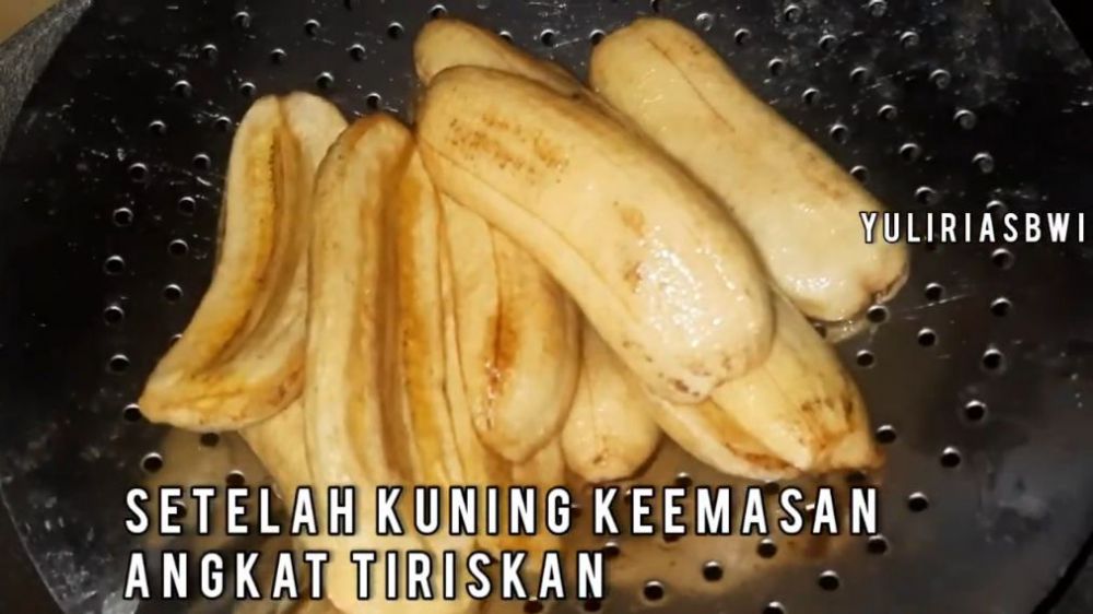 Renyah dan antilembek, begini trik bikin pisang goreng tanpa tepung agar tak menyerap banyak minyak