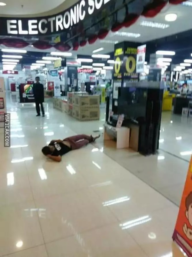 Tingkah orang gabut nyeleneh maksimal Berbagai sumber