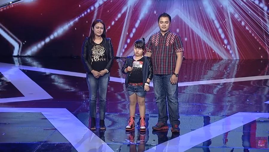 potret lawas putri ariani di indonesia got talent © YouTube potret lawas putri ariani di indonesia got talent © YouTube