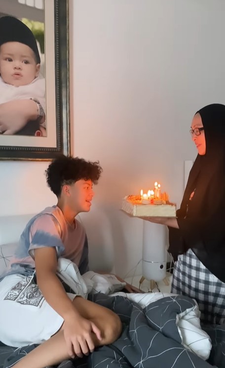 transformasi keanu massaid yang disebut makin mirip adjie massaid © berbagai sumber