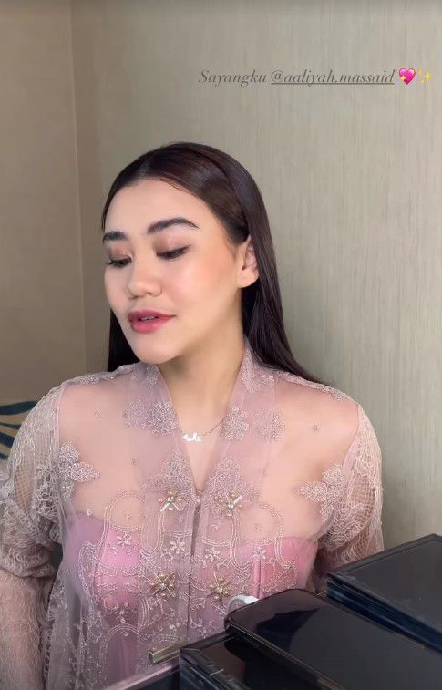 tujuh bulan kehamilan kedua Aurel © berbagai sumber