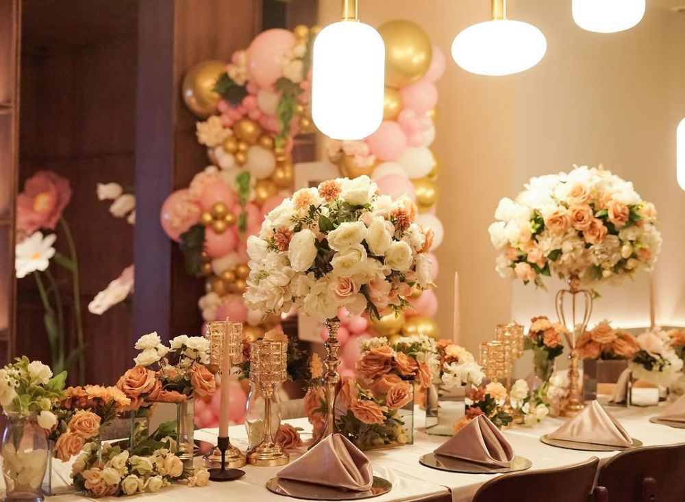 nia ramadhani beri kejutan baby shower asisten di resto mewah © berbagai sumber nia ramadhani beri kejutan baby shower asisten di resto mewah © berbagai sumber