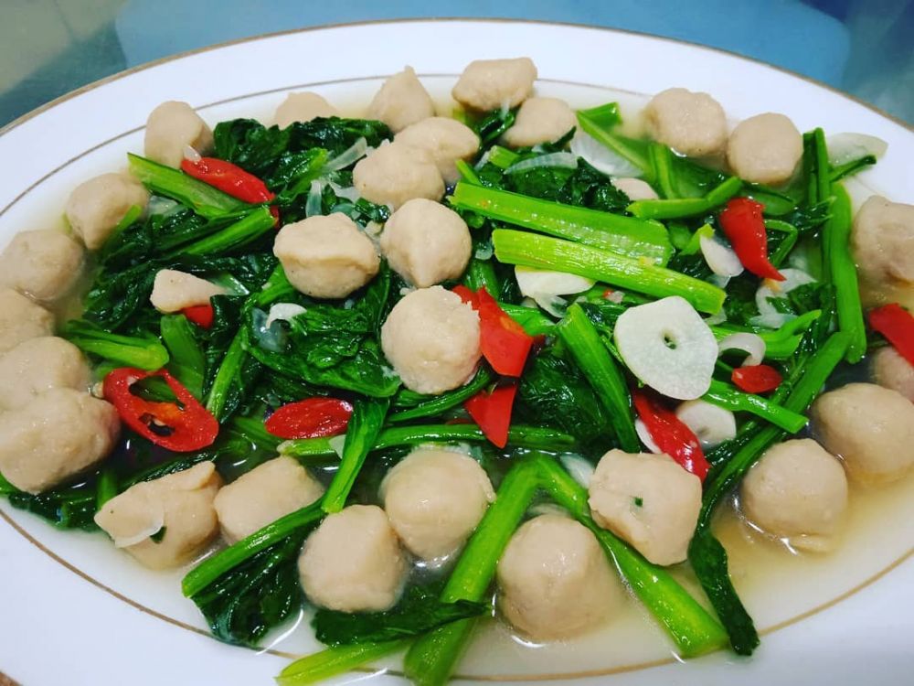 13 Resep masakan sawi hijau dan bakso sederhana ala rumahan, praktis ditiru