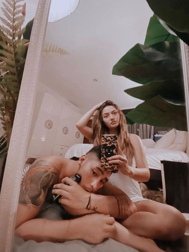 Penampakan kamar pengantin baru seleb © 2023 brilio.net