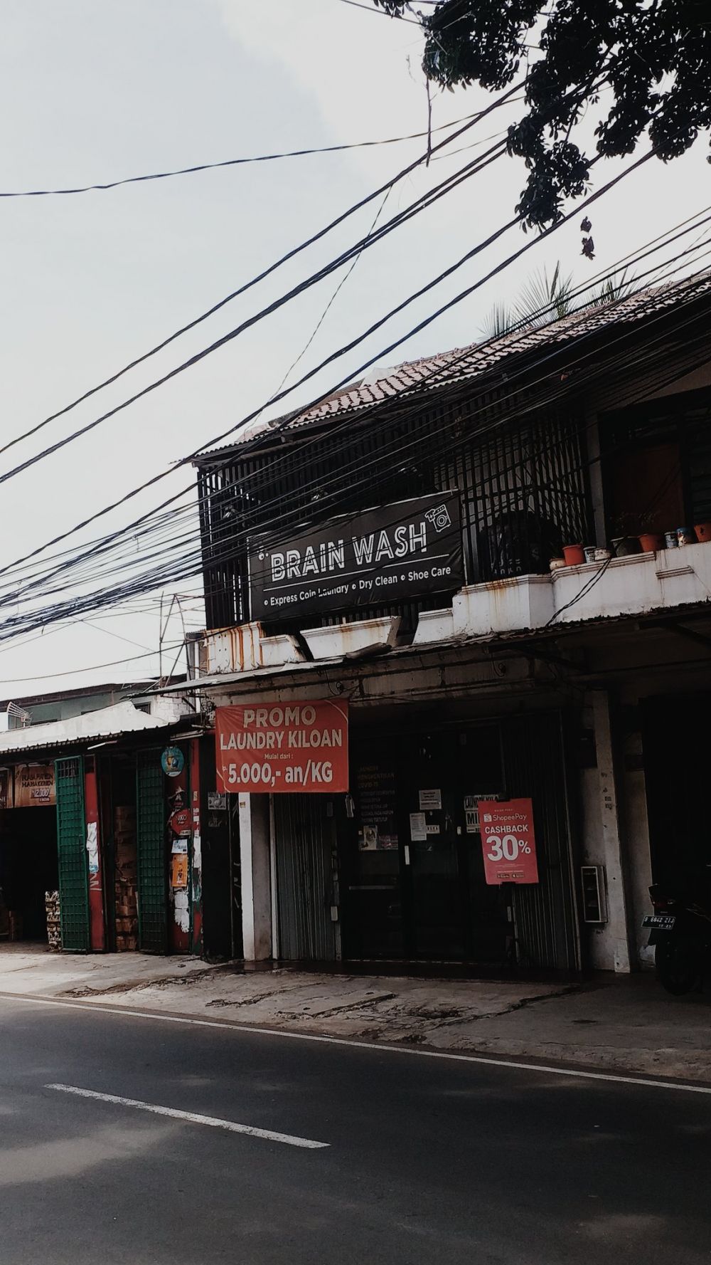 11 Tulisan warung bikin takut  Berbagai sumber