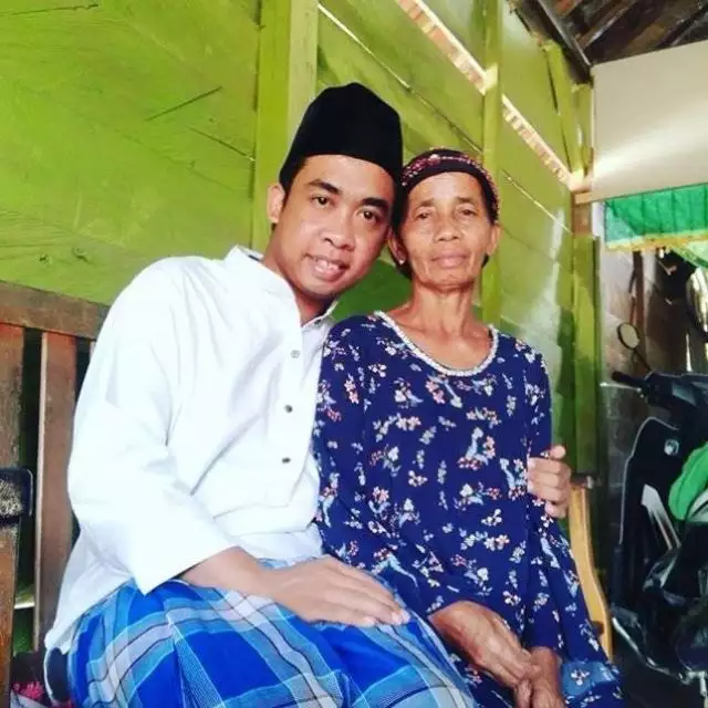 penampakan hunian lama Mimi Peri yang berdinding kayu © 2023 brilio.net