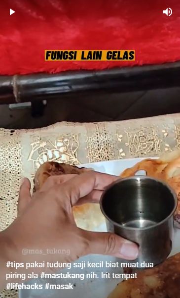 Jangan langsung ditumpuk, ini trik menyimpan makanan dalam tudung saji kecil agar bisa muat banyak