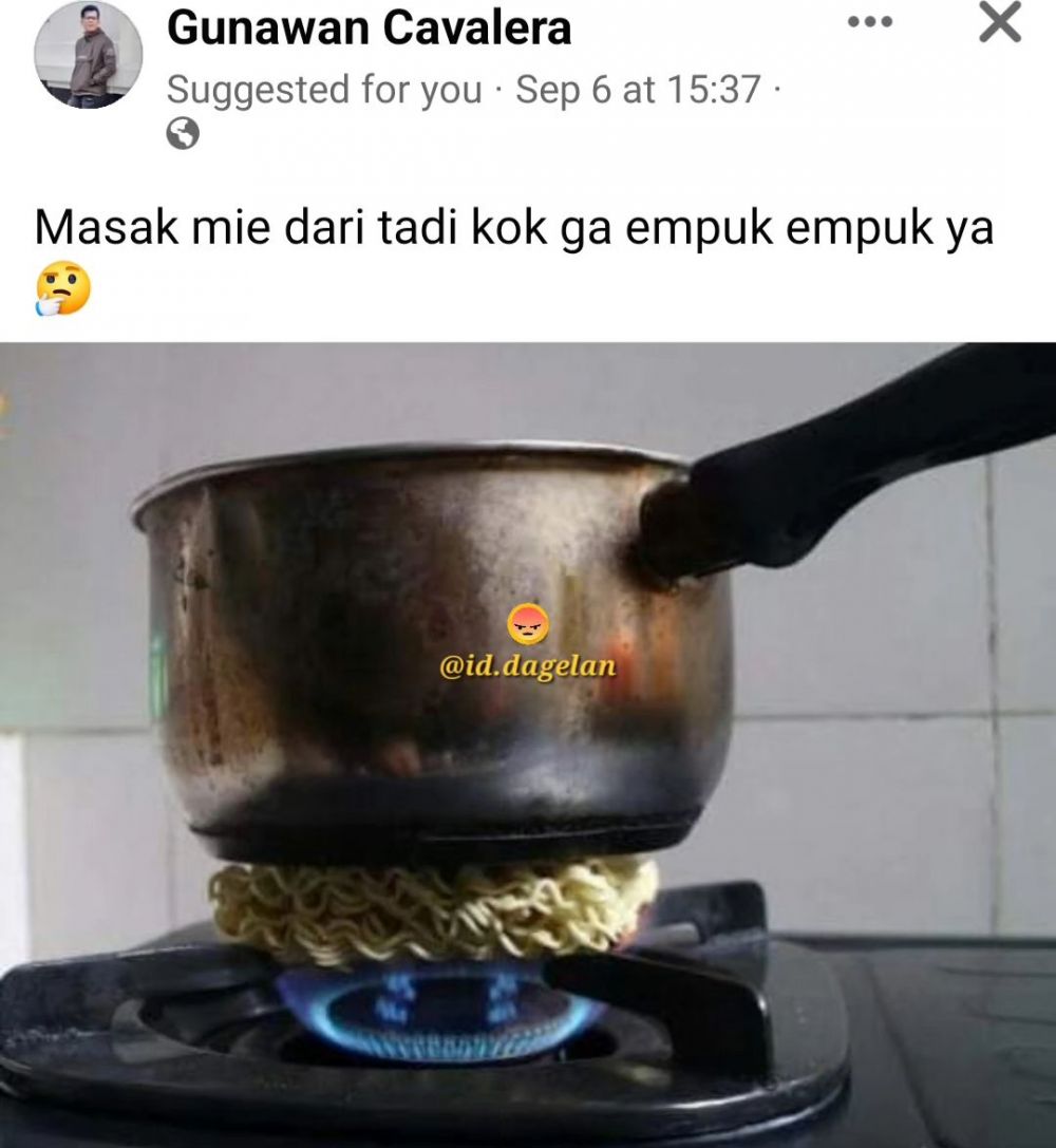 Status Facebook nggak penting tapi bikin mikir  Berbagai sumber