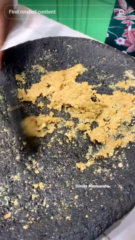 Trik bikin sate daging agar semakin empuk tanpa perlu dimarinasi terlalu lama, cukup pakai 2 bahan ini