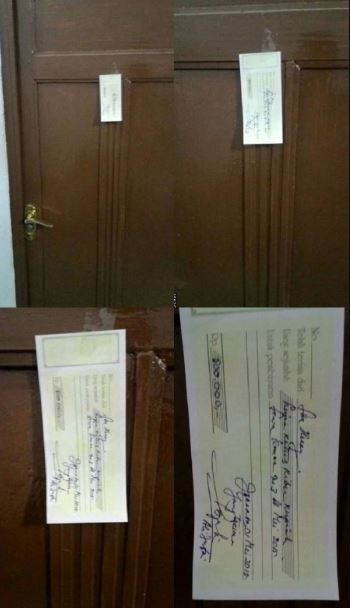 Potret kocak imbauan di pintu rumah bikin nyengir Berbagai sumber Potret kocak imbauan di pintu rumah bikin nyengir Berbagai sumber