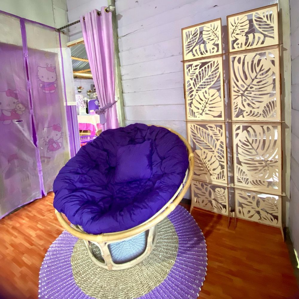 rumah ungu atas rawa © Instagram