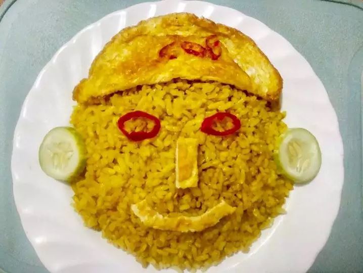 nasi kuning bentuk nyeleneh © berbagai sumber