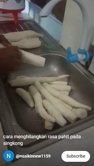 Jangan langsung direbus, begini trik menghilangkan rasa pahit dan langu dari singkong