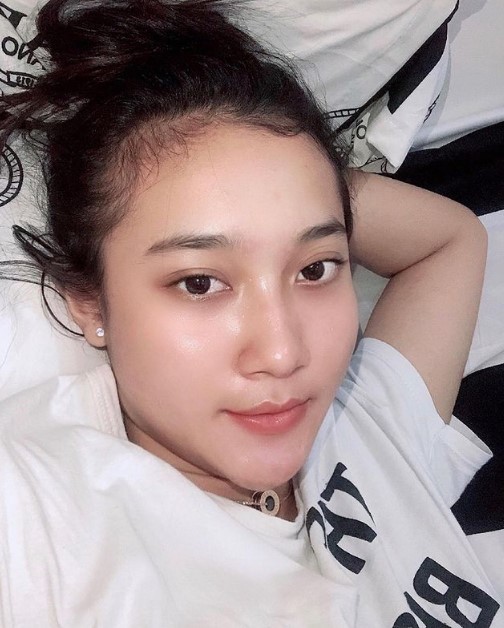 Yeni Inka tampil natural © Instagram Yeni Inka tampil natural © Instagram