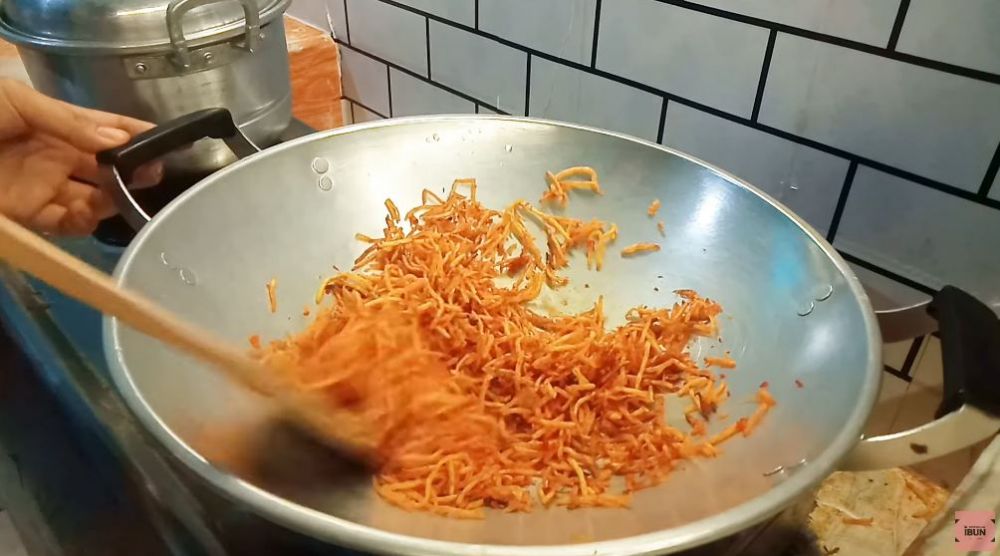 Cara agar kentang mustofa terlanjur lembek dan melempem jadi renyah kembali meski tanpa oven