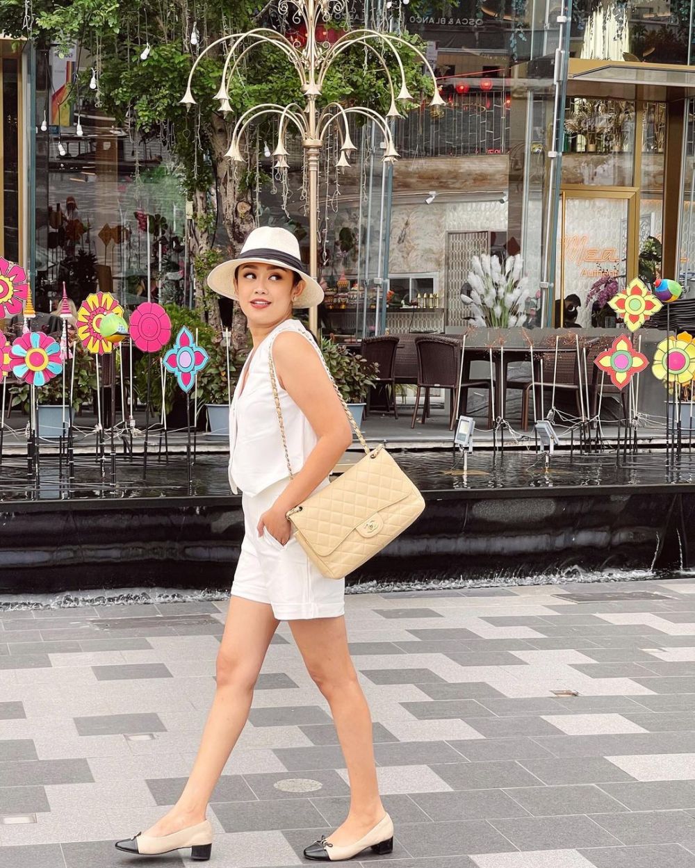 gaya pemeran susi di kehidupan nyata © instagram gaya pemeran susi di kehidupan nyata © instagram