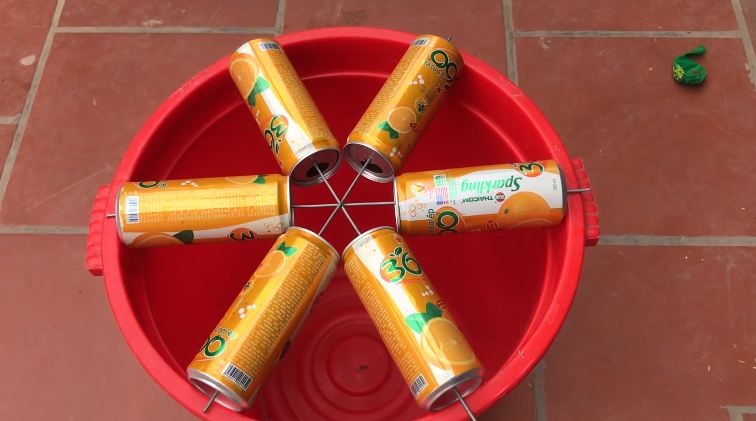 Bukan diberi racun, begini cara mudah bikin perangkap tikus cuma modal 1 sampah dapur