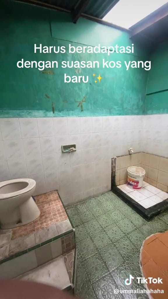 Potret lucu desain jamban bikin bingung  Berbagai sumber