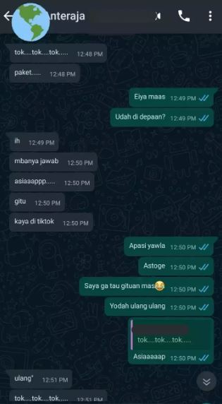 chat lucu kurir paket ajak customer bercanda Berbagai sumber